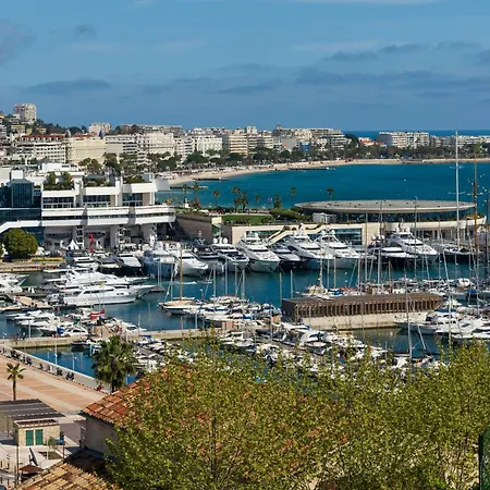 Atypical Duplex Suquet 3 Bedrooms Terrace And Sea View *