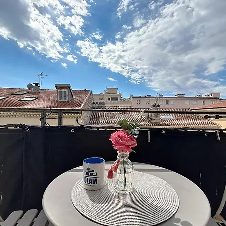 Atypical Duplex Suquet 3 Bedrooms Terrace And Sea View Apartment