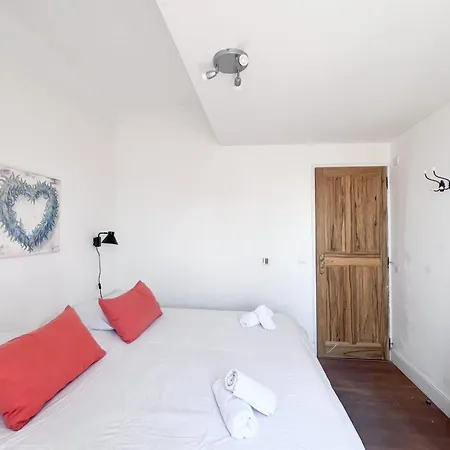 Atypical Duplex Suquet 3 Bedrooms Terrace And Sea View * Cannes